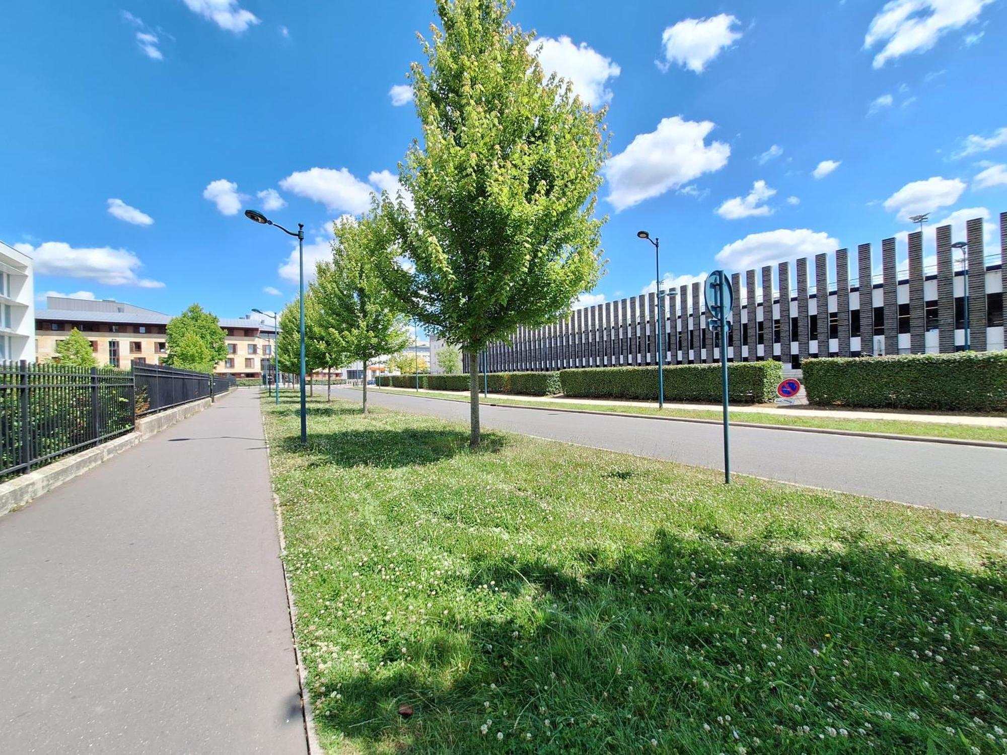 Apartment Studio Alpha - 2Min By Train To Disneyland, Eurostar, Tgv Or 20-Minute Walk To Disney
