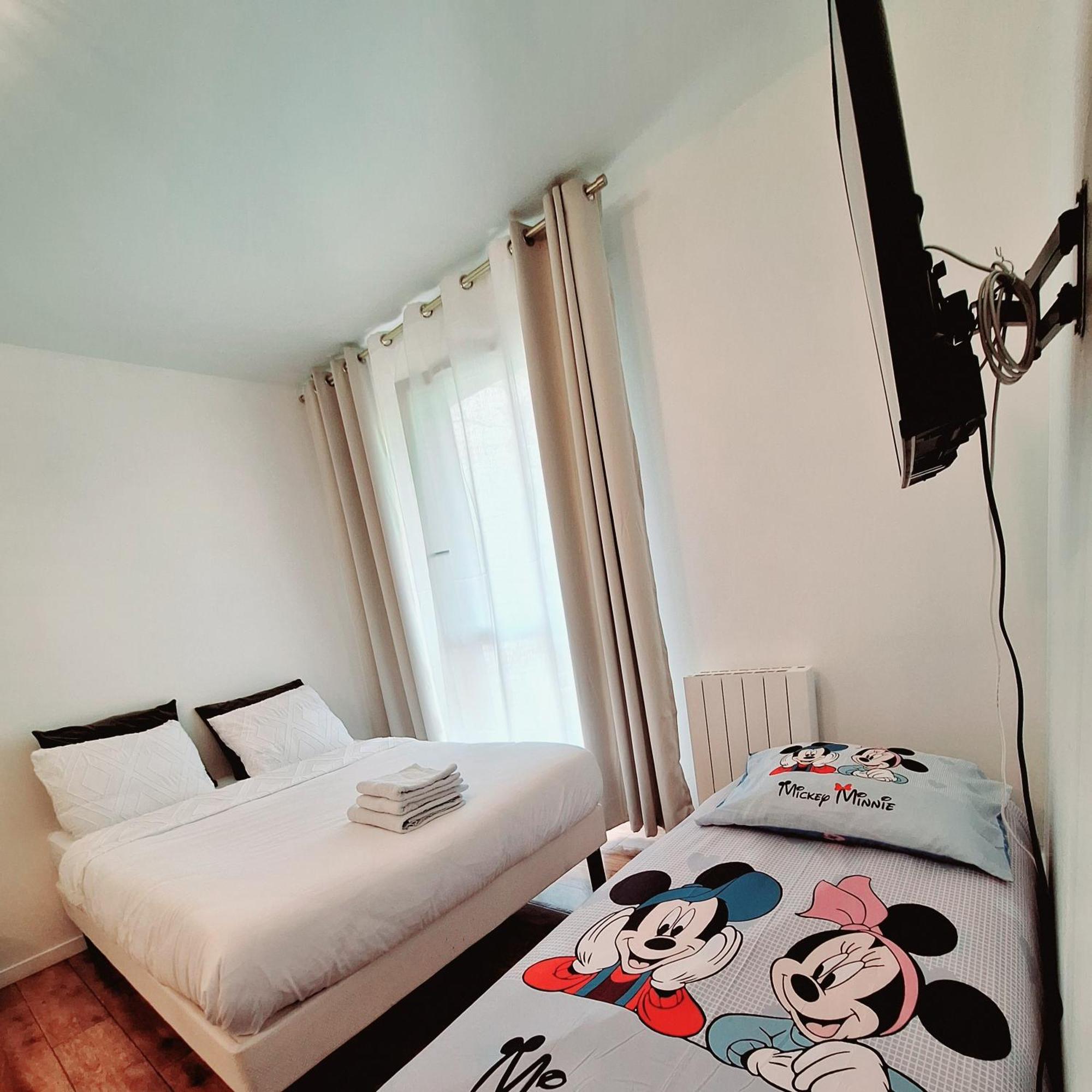 Studio Alpha - 2Min By Train To Disneyland, Eurostar, Tgv Or 20-Minute Walk To Disney Apartment